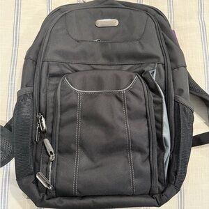 Targus 25L/16in Air Traveler Backpack
